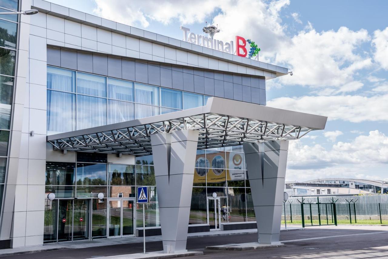 Terminal B Hotel Kijów Zewnętrze zdjęcie